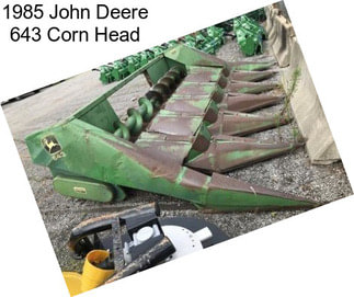 1985 John Deere 643 Corn Head