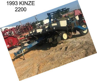 1993 KINZE 2200