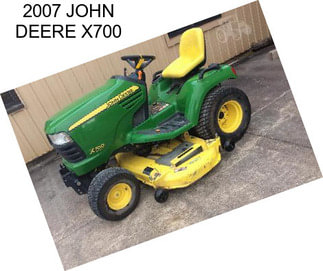 2007 JOHN DEERE X700