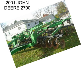 2001 JOHN DEERE 2700