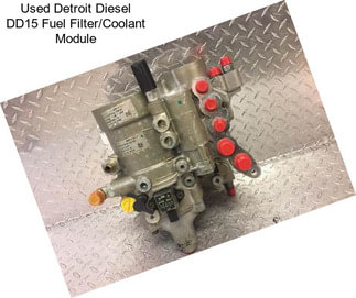 Used Detroit Diesel DD15 Fuel Filter/Coolant Module